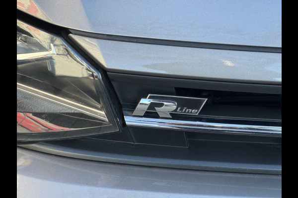 Volkswagen Polo 1.0 MPI R-Line Styling - Apple CarPlay / Navigatie I Airco I PDC I Sport velgen I 87.000 KM Dealer onderhouden