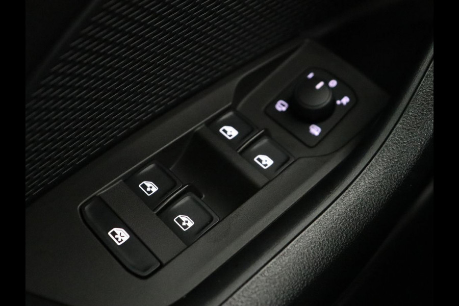 Škoda Octavia 1.4 TSI iV PHEV Business Edition | Stoelverwarming | Adaptive cruise | Carplay | Keyless | Navigatie | Parkeerhulp | Full LED | Digital Cockpit | Climate control | Bluetooth | Plug In