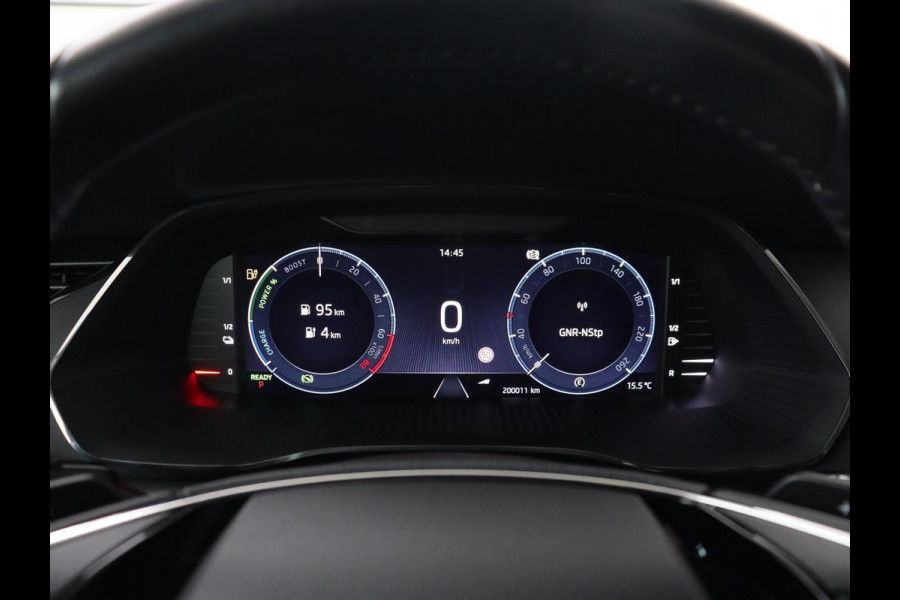 Škoda Octavia 1.4 TSI iV PHEV Business Edition | Stoelverwarming | Adaptive cruise | Carplay | Keyless | Navigatie | Parkeerhulp | Full LED | Digital Cockpit | Climate control | Bluetooth | Plug In