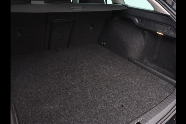 Škoda Octavia 1.4 TSI iV PHEV Business Edition | Stoelverwarming | Adaptive cruise | Carplay | Keyless | Navigatie | Parkeerhulp | Full LED | Digital Cockpit | Climate control | Bluetooth | Plug In