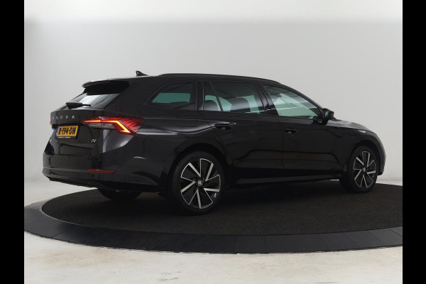 Škoda Octavia 1.4 TSI iV PHEV Business Edition | Stoelverwarming | Adaptive cruise | Carplay | Keyless | Navigatie | Parkeerhulp | Full LED | Digital Cockpit | Climate control | Bluetooth | Plug In