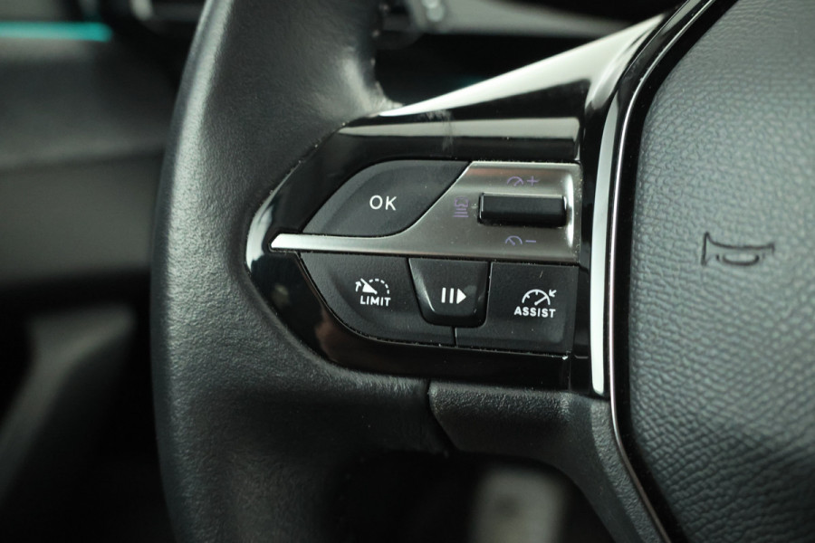 Peugeot 308 1.2 PureTech Allure Pack Half leder, Apple carplay, Climate, 360 Camera!