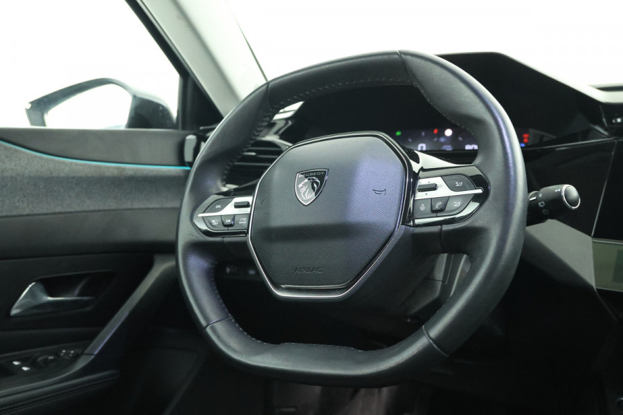 Peugeot 308 1.2 PureTech Allure Pack Half leder, Apple carplay, Climate, 360 Camera!