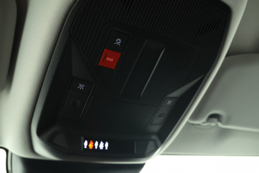 Peugeot 308 1.2 PureTech Allure Pack Half leder, Apple carplay, Climate, 360 Camera!