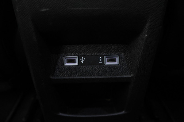 Peugeot 308 1.2 PureTech Allure Pack Half leder, Apple carplay, Climate, 360 Camera!