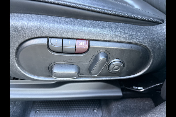 MINI Countryman Cooper S E ALL4 John Cooper Works ** Panodak ** Leer ** Memory ** H/K