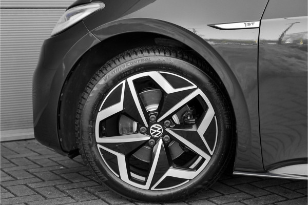 Volkswagen ID.3 First Plus 58 kWh Camera ACC Stuur&Stoelverw 19" 1e Eig BTW