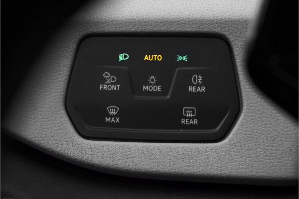 Volkswagen ID.3 First Plus 58 kWh Camera ACC Stuur&Stoelverw 19" 1e Eig BTW