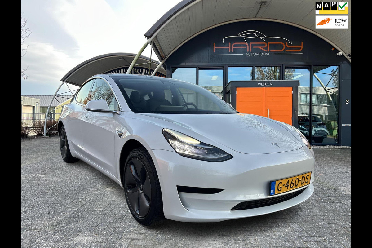 Tesla Model 3 Standard RWD Plus 60 kWh Trekhaak (1.000kg) Rijklaarprijs!