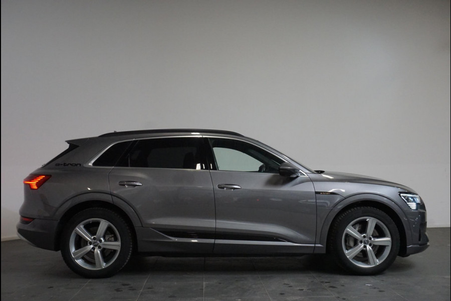 Audi e-tron 55 Quattro Advanced |  City Pack | Tour Pack | 360° Camera | Sportstoelen Memory | LED Matrix | Navigatie | Climate Control | Lichtmetalen Velgen | Camera