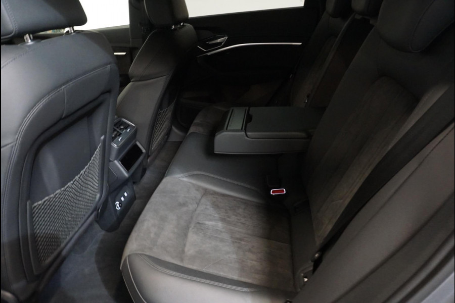 Audi e-tron 55 Quattro Advanced |  City Pack | Tour Pack | 360° Camera | Sportstoelen Memory | LED Matrix | Navigatie | Climate Control | Lichtmetalen Velgen | Camera