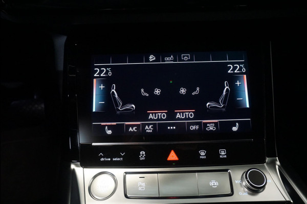 Audi e-tron 55 Quattro Advanced |  City Pack | Tour Pack | 360° Camera | Sportstoelen Memory | LED Matrix | Navigatie | Climate Control | Lichtmetalen Velgen | Camera