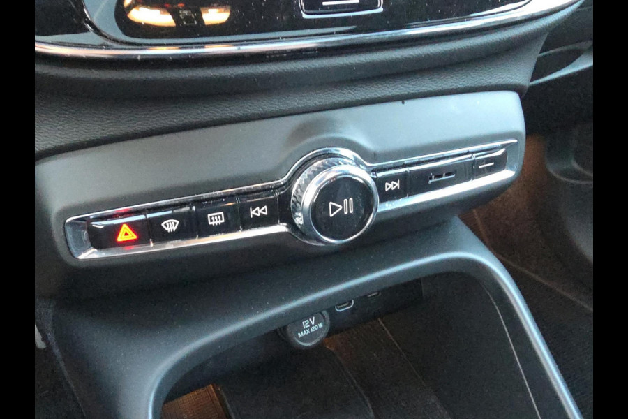 Volvo XC40 Recharge Twin Pro | 408PK