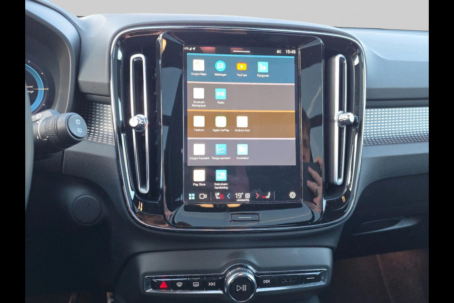 Volvo XC40 Recharge Twin Pro | 408PK