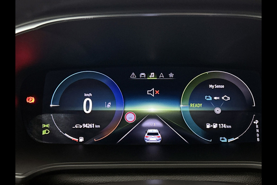 Renault Mégane Estate 1.6 E-Tech Plug-In Hybrid 160 R.S. Line | Perfect onderH | Head up | AchterCam | StoelverW | Parkass | Clima