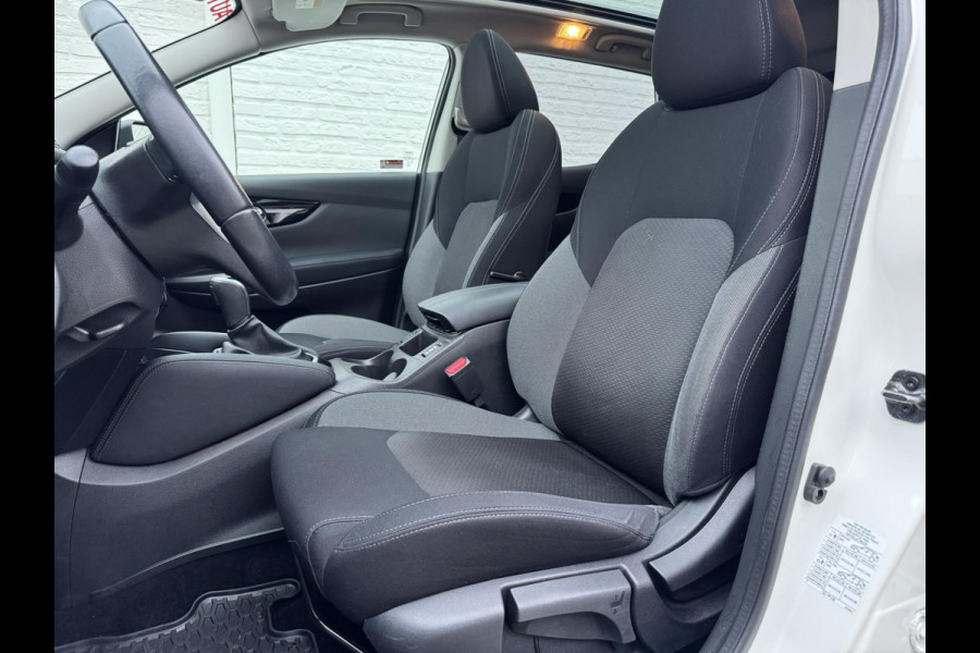 Nissan QASHQAI 1.3 DIG-T N-Connecta AutomaatCruise Climate Stoel- en voorruitverwarming 360-camera Apple / Android Pano