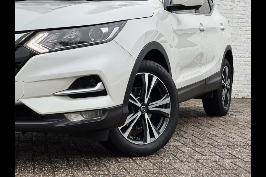 Nissan QASHQAI 1.3 DIG-T N-Connecta AutomaatCruise Climate Stoel- en voorruitverwarming 360-camera Apple / Android Pano