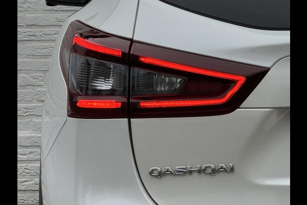 Nissan QASHQAI 1.3 DIG-T N-Connecta AutomaatCruise Climate Stoel- en voorruitverwarming 360-camera Apple / Android Pano