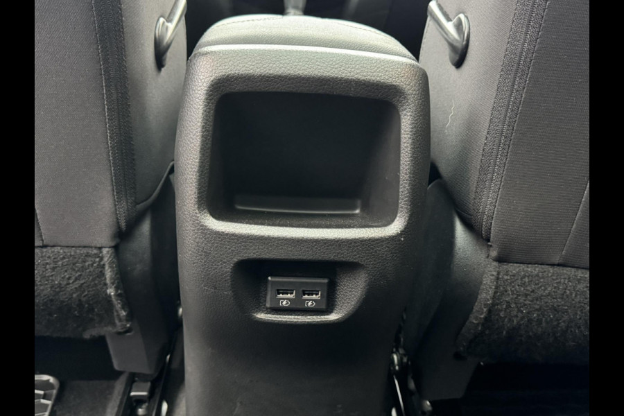 Nissan QASHQAI 1.3 DIG-T N-Connecta AutomaatCruise Climate Stoel- en voorruitverwarming 360-camera Apple / Android Pano