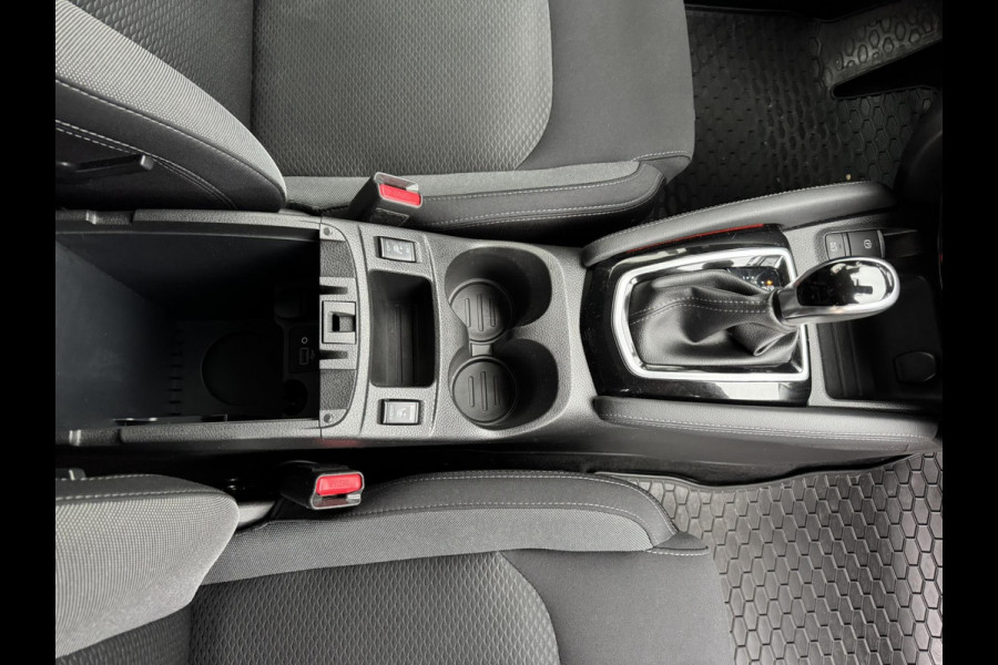 Nissan QASHQAI 1.3 DIG-T N-Connecta AutomaatCruise Climate Stoel- en voorruitverwarming 360-camera Apple / Android Pano