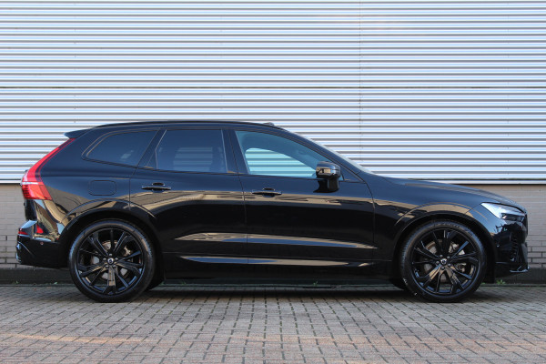 Volvo XC60 2.0 T8 Plug-in hybrid AWD Ultra Black Edition | Head-up | B&W | Luchtvering | 360 Camera | Panoramadak