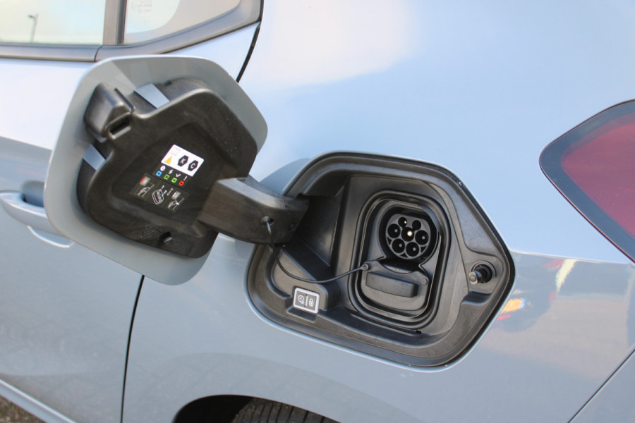 Opel Corsa Electric Edition 50 kWh DEMO | Winterpack | Comfortpakket | Led