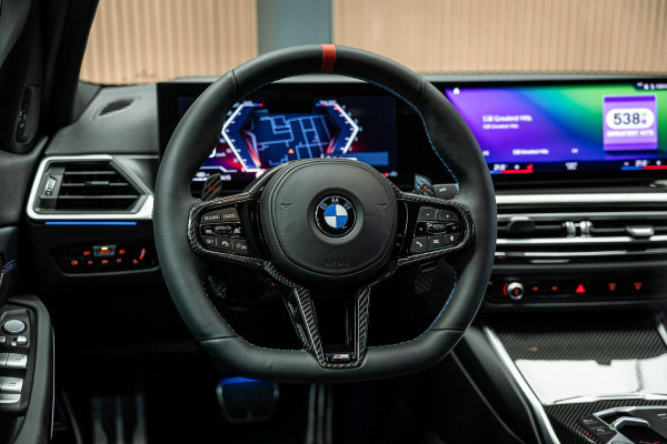 BMW 3-serie M340i xDrive | M-Performance Pack | M-stoelen | Head-Up | Carbon inleg | 20'' velgen | Sportstuur |