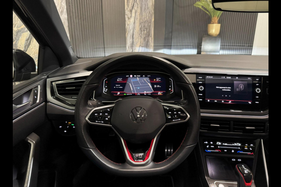 Volkswagen Polo 2.0 TSI GTI|PANO|KEYLESS|BLIND SPOT|SFEER|BOMVOL