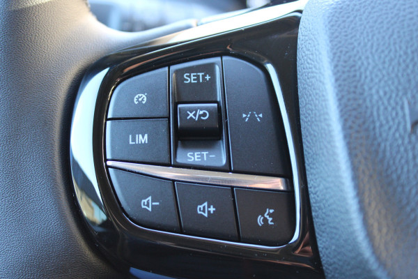 Ford Tourneo Custom PHEV L1H1 Titanium | Trekhaak | Navigatie | Led | 8P