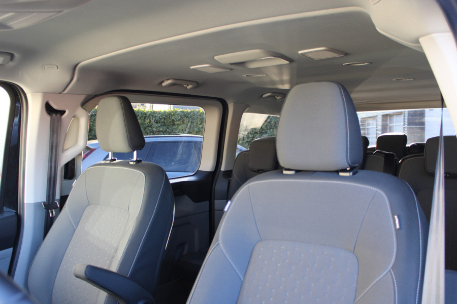 Ford Tourneo Custom PHEV L1H1 Titanium | Trekhaak | Navigatie | Led | 8P