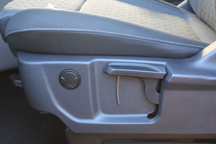 Ford Tourneo Custom PHEV L1H1 Titanium | Trekhaak | Navigatie | Led | 8P