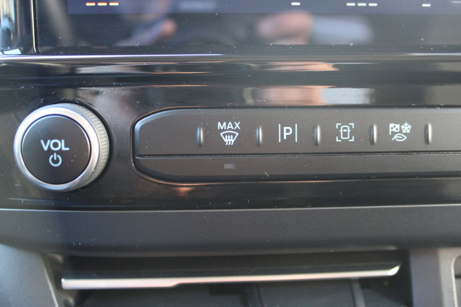 Ford Tourneo Custom PHEV L1H1 Titanium | Trekhaak | Navigatie | Led | 8P