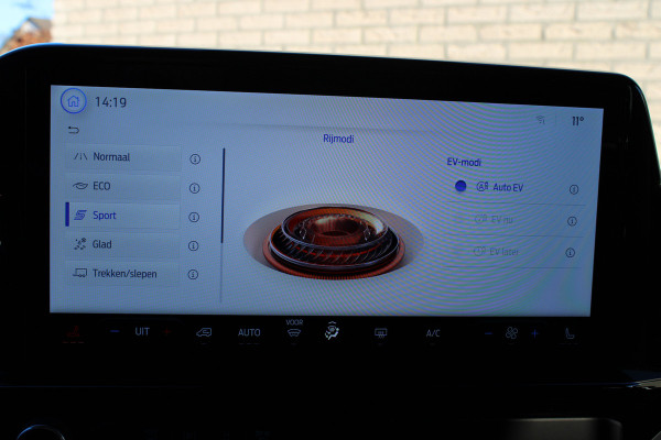 Ford Tourneo Custom PHEV L1H1 Titanium | Trekhaak | Navigatie | Led | 8P