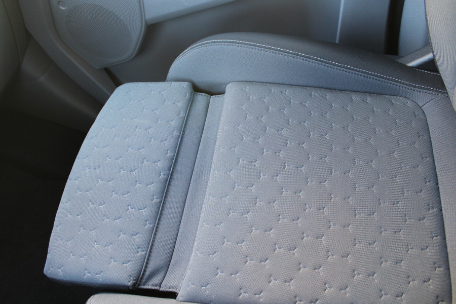 Ford Tourneo Custom PHEV L1H1 Titanium | Trekhaak | Navigatie | Led | 8P