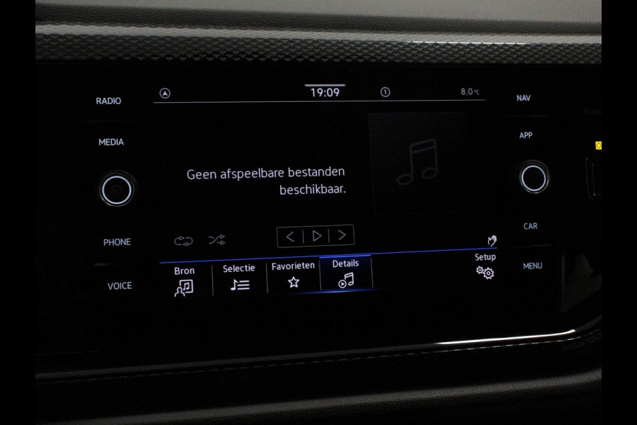 Volkswagen Polo 1.0 TSI DSG Life | Navigatie | Apple Carplay/Android Auto | Airco | Digitale Cockpit | Stoelverwarming | DAB | Led | Parkeer sensoren