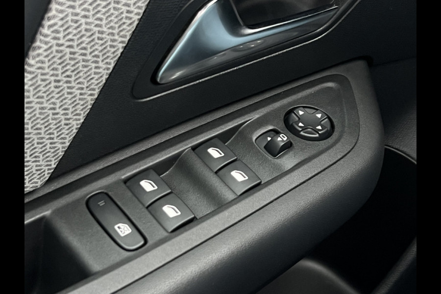 Citroën C4 1.2 Puretech Shine | Pano | Winter Pack | Camera | ACC