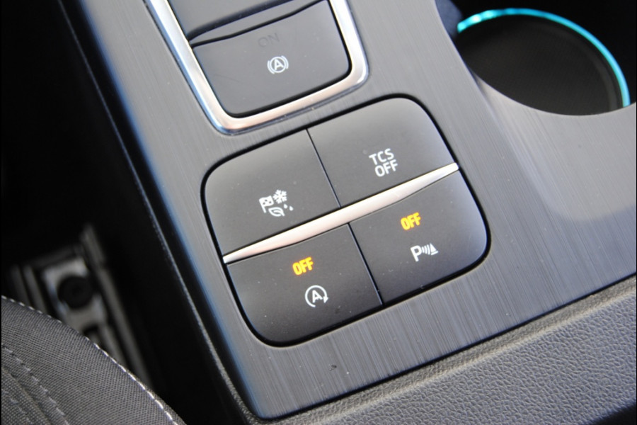 Ford FOCUS Wagon 1.0 EcoB. Tit. XBns || Trekhaak | Apple Carplay|| AUTOMAAT