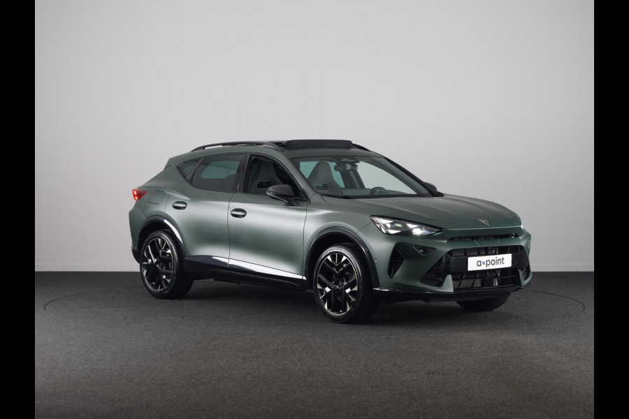 CUPRA Formentor 1.5 TSI e-Hybrid VZ Tribe Edition 272PK | Exclusieve Uitvoering | Panoramadak | Trekhaak | 19 inch | Matrix Koplampen | Matte Lak |