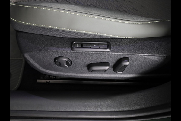 CUPRA Formentor 1.5 TSI e-Hybrid VZ Tribe Edition 272PK | Exclusieve Uitvoering | Panoramadak | Trekhaak | 19 inch | Matrix Koplampen | Matte Lak |