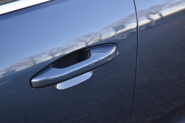 Volvo XC40 T3 163PK Automaat Inscription | Trekhaak | Leder | ACC | Blis | Camera | Stoelverwarming