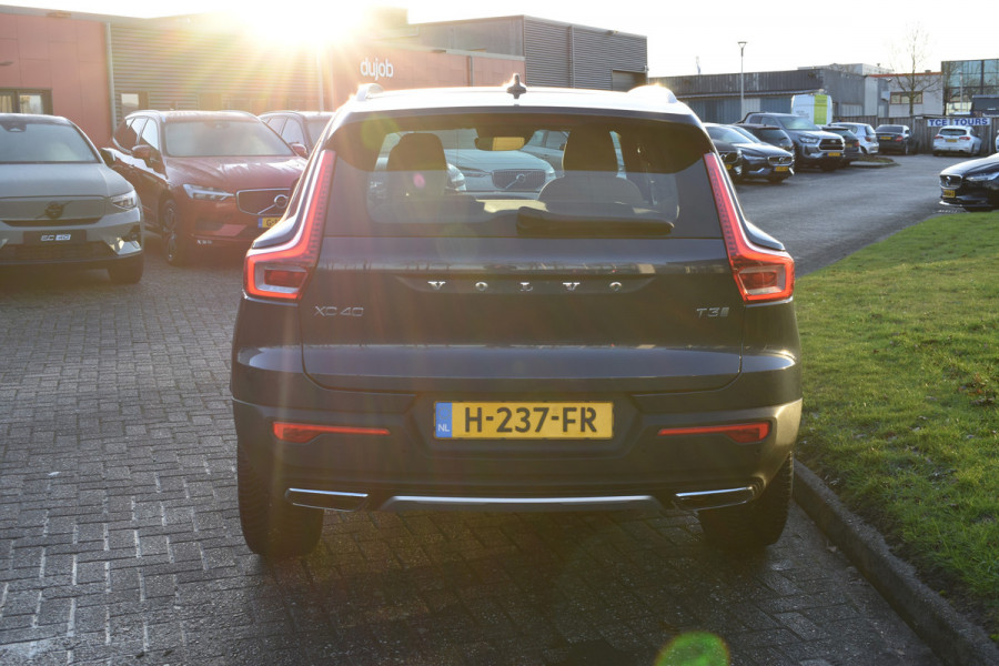 Volvo XC40 T3 163PK Automaat Inscription | Trekhaak | Leder | ACC | Blis | Camera | Stoelverwarming