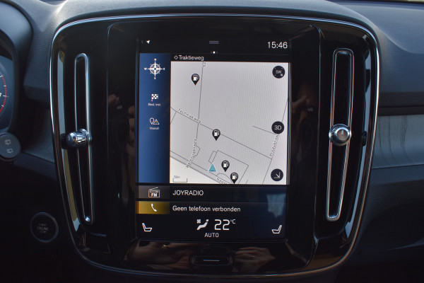 Volvo XC40 T3 163PK Automaat Inscription | Trekhaak | Leder | ACC | Blis | Camera | Stoelverwarming