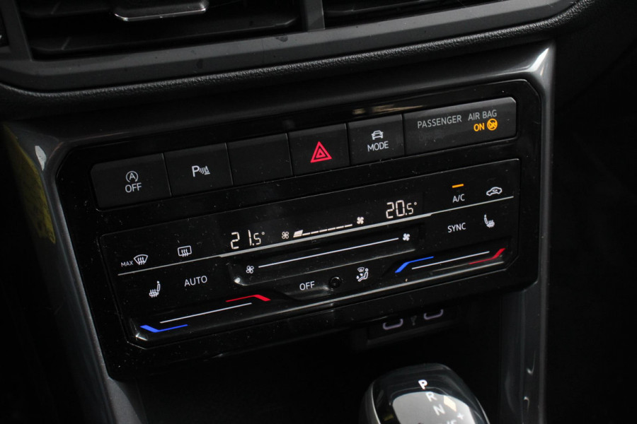 Volkswagen T-Cross 1.5 TSI 150pk DSG Style | Navigatie | Wireless app connect | Aadaptive cruise control | Camera | Climate Control | Led | Dab | Stoelverwarming