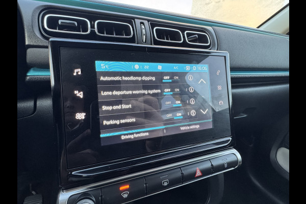 Citroën C3 1.2 PureTech Shine | Stoelverwarming | Armsteun | Camera | MEER FOTO'S VOLGEN! Apple/Android CarPlay