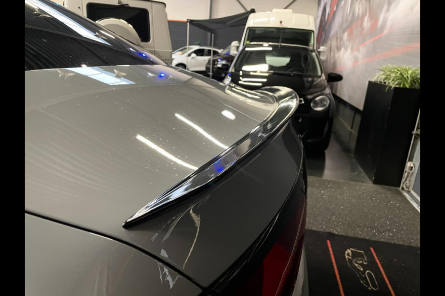 Mercedes-Benz E-Klasse 300 e Sport Edition AMG PANO 313 PK