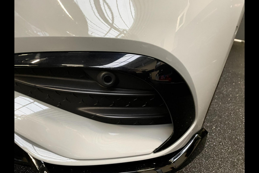 Mercedes-Benz E-Klasse 300 e Sport Edition AMG PANO 313 PK