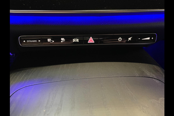 Mercedes-Benz E-Klasse 300 e Sport Edition AMG PANO 313 PK