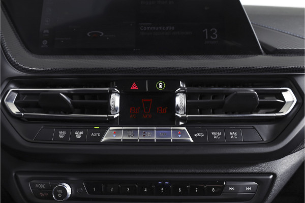 BMW 1-serie 118i 140 PK High Executive M Sport | Dig. Cockpit | Cruise | PDC | ECC | NAV + App. Connect | ECC | DAB | LM 18" |