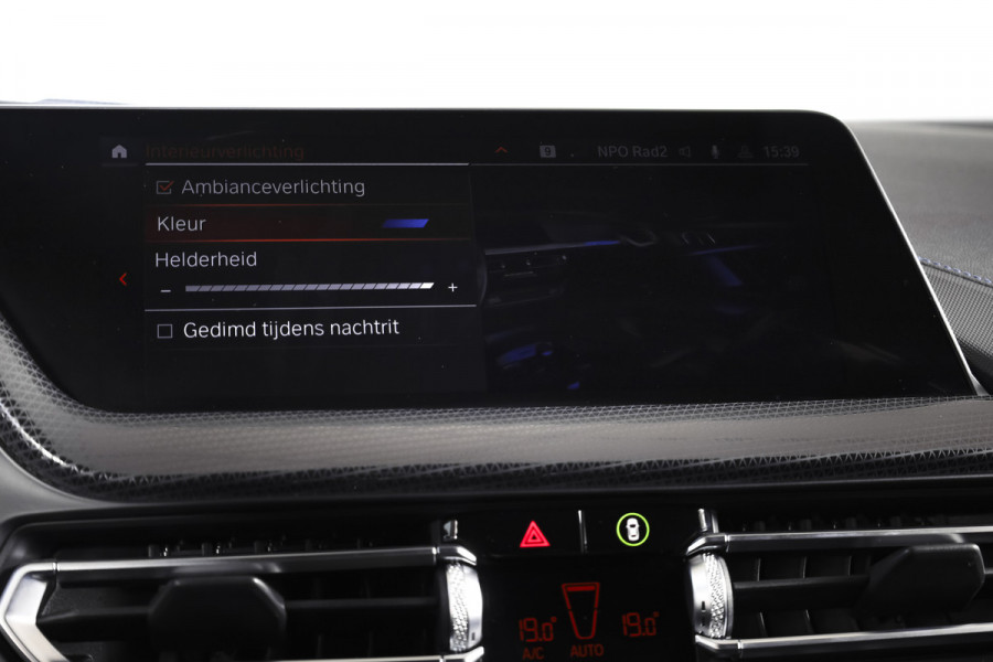 BMW 1-serie 118i 140 PK High Executive M Sport | Dig. Cockpit | Cruise | PDC | ECC | NAV + App. Connect | ECC | DAB | LM 18" |