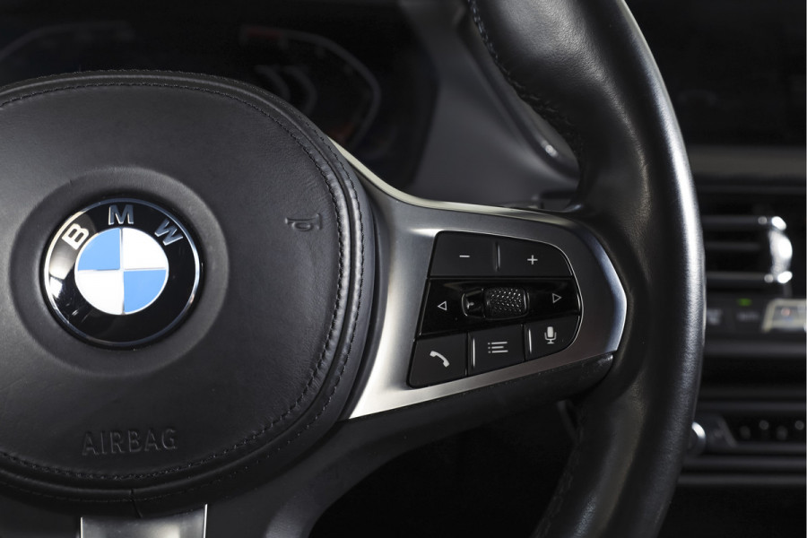 BMW 1-serie 118i 140 PK High Executive M Sport | Dig. Cockpit | Cruise | PDC | ECC | NAV + App. Connect | ECC | DAB | LM 18" |